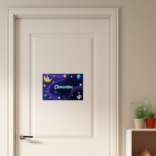 Plaque de porte Cosmos en situation 